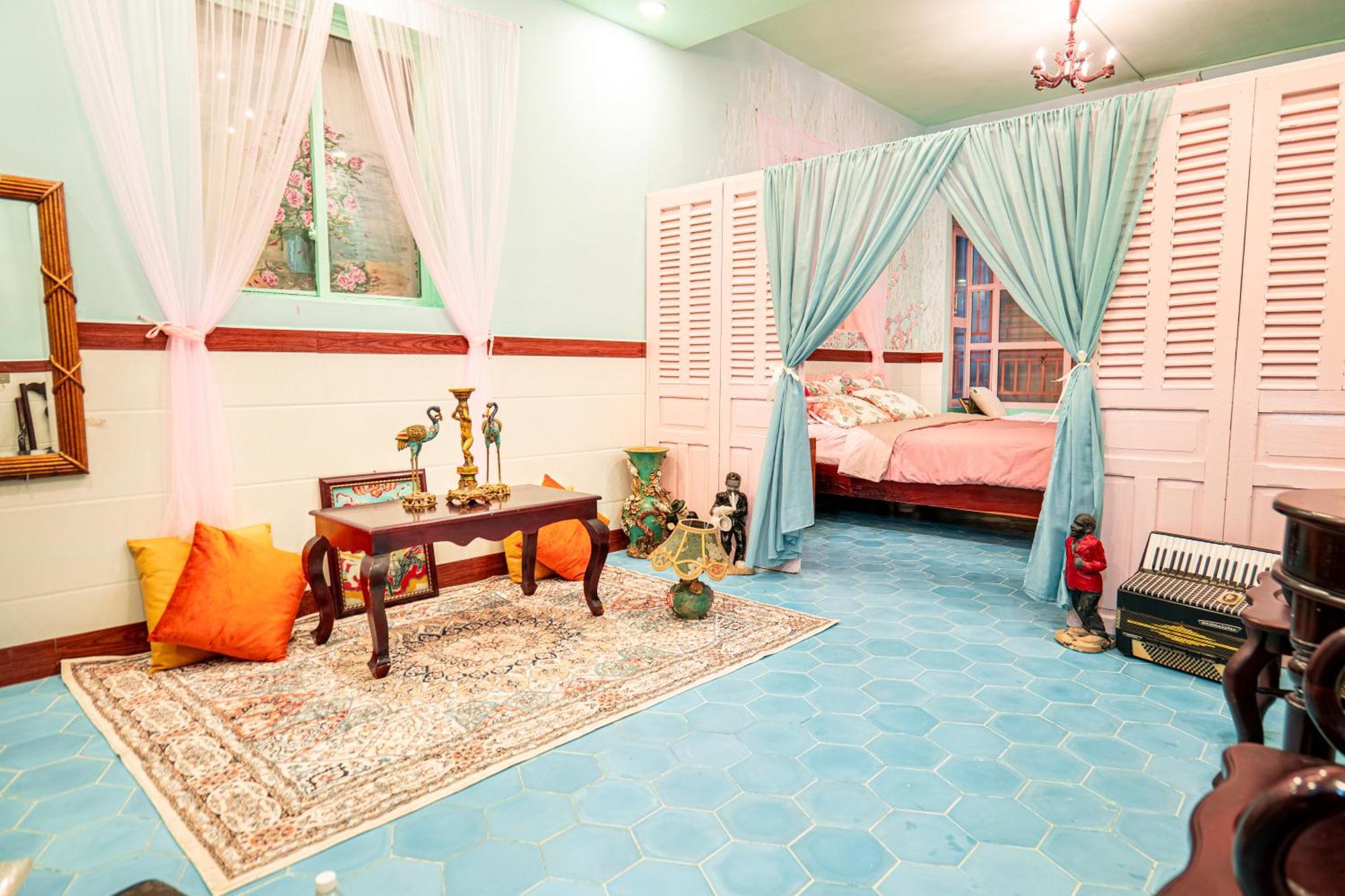 The Pearl Of The Far East * Ho Chi Minh City